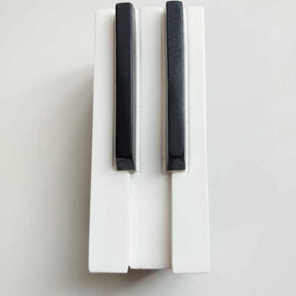 NEW Piano Keys Storage Box - Picture 3 of 6